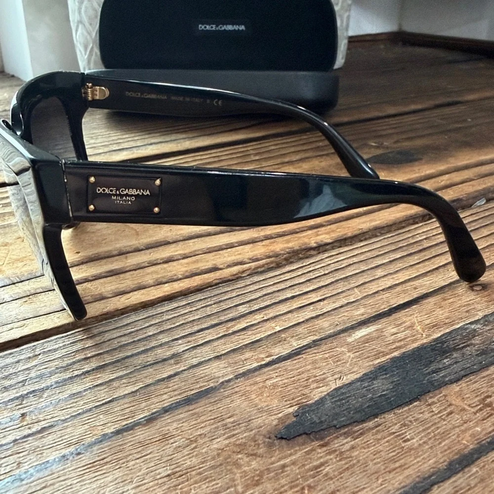 Authentic Dolce & Gabbana DG 4286 3079/87 Patent Black Sunglasses